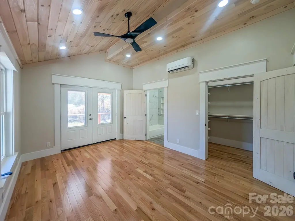 7854 E Us Highway 19e Burnsville NC 28714