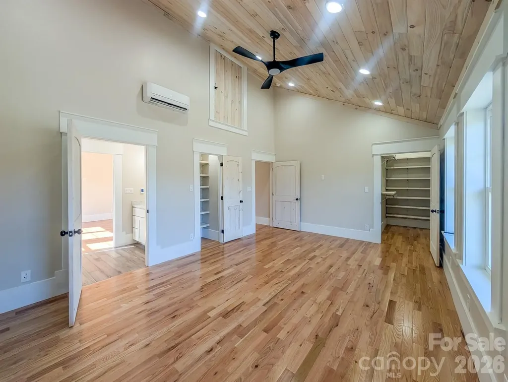 7854 E Us Highway 19e Burnsville NC 28714