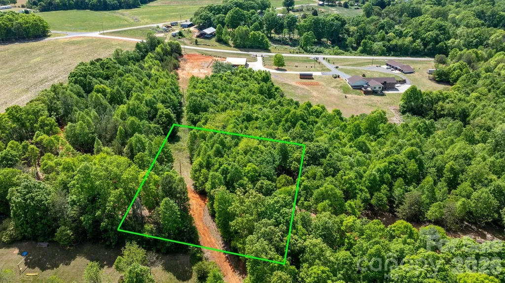 00 Stikeleather Road Hiddenite NC 28636