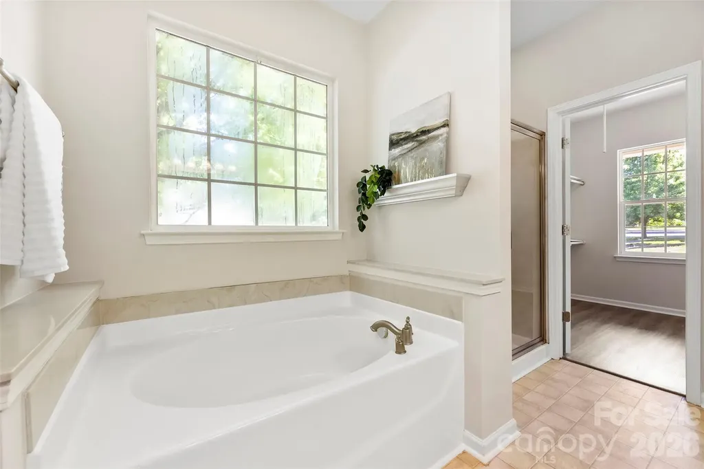 6237 Breckfield Court Charlotte NC 28278