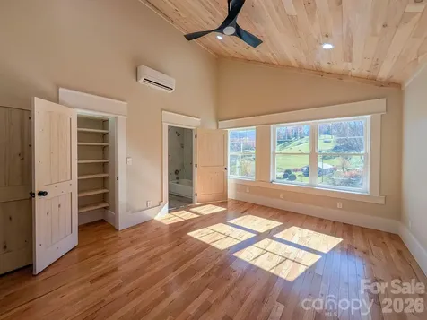 7854 E Us Highway 19e Burnsville NC 28714