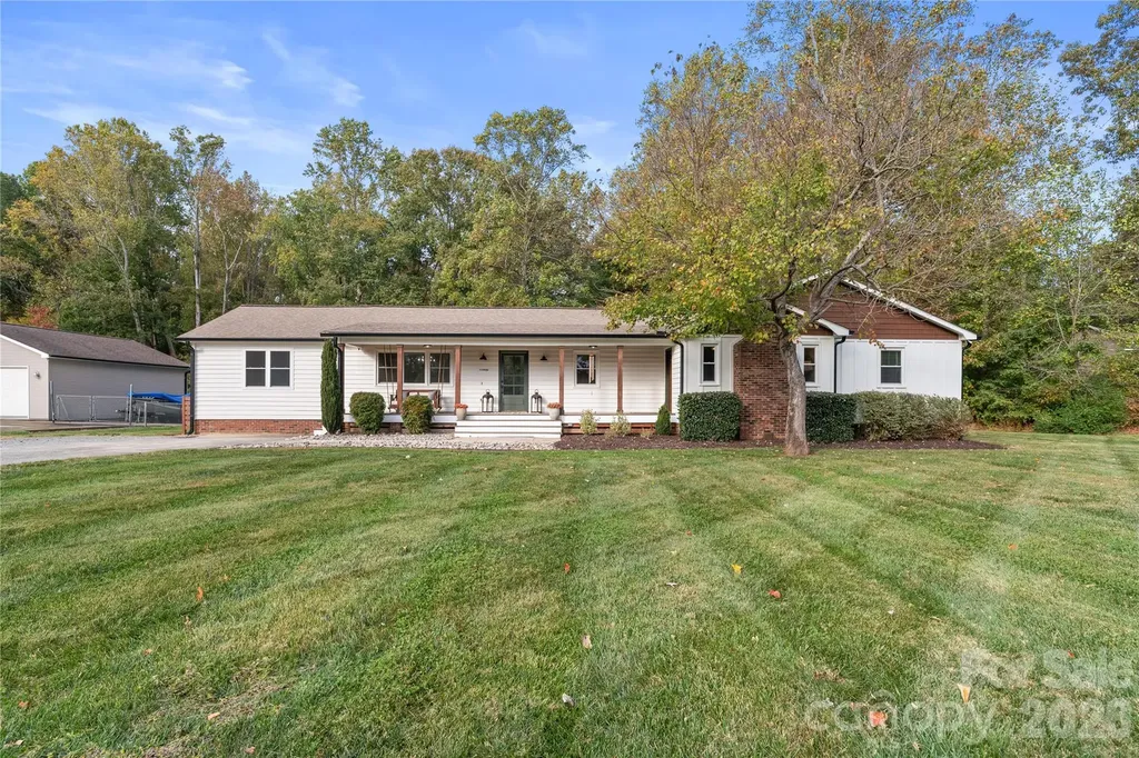 1335 Blacksnake Road Stanley NC 28164