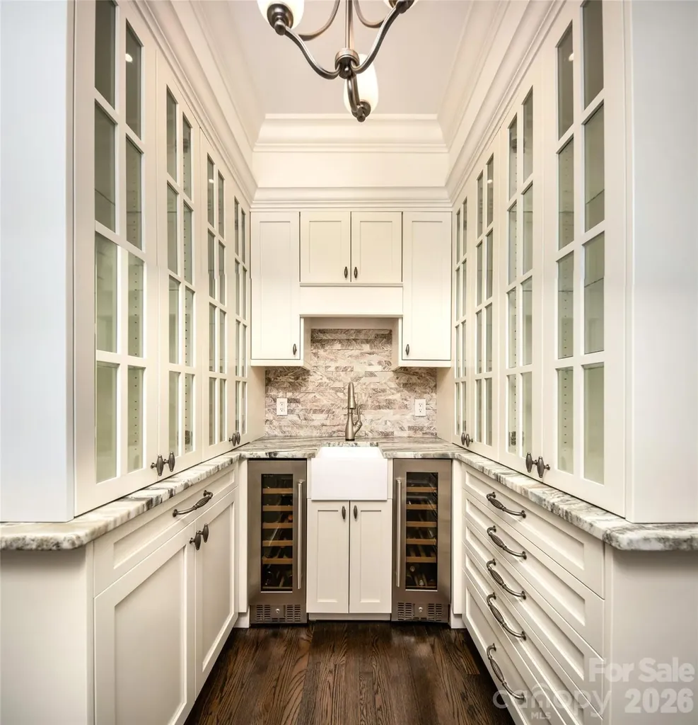 72 Windsor Road Asheville NC 28804