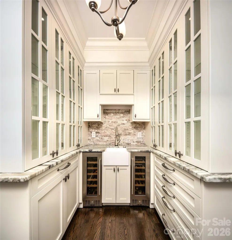 72 Windsor Road Asheville NC 28804