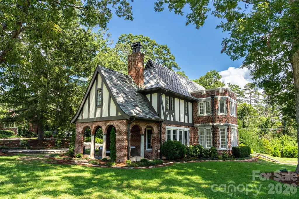 72 Windsor Road Asheville NC 28804