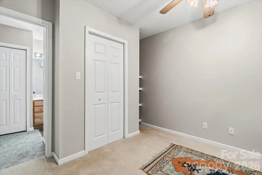 714 River Bend Drive Mars Hill NC 28754