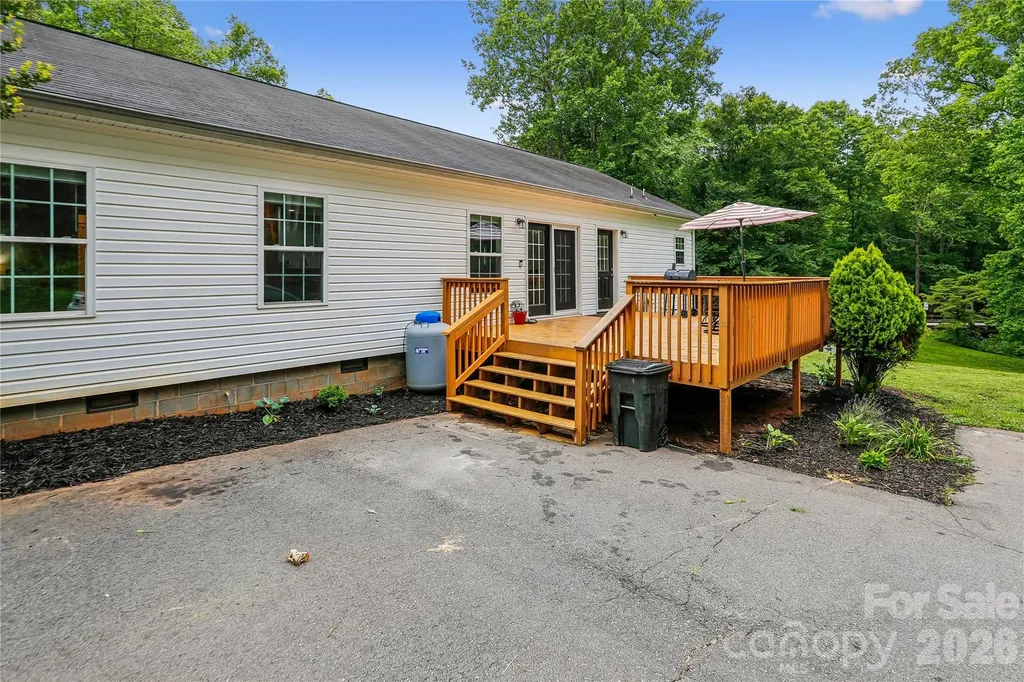 6673 Forney Hill Road Denver NC 28037