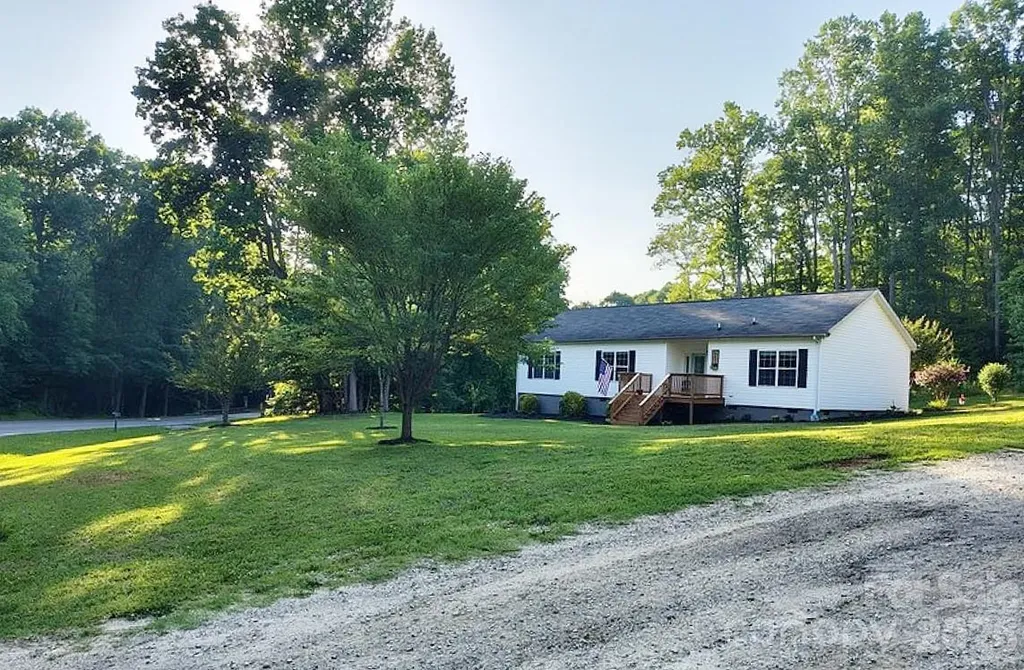 6673 Forney Hill Road Denver NC 28037