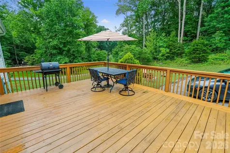 6673 Forney Hill Road Denver NC 28037