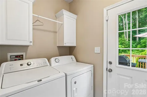 6673 Forney Hill Road Denver NC 28037