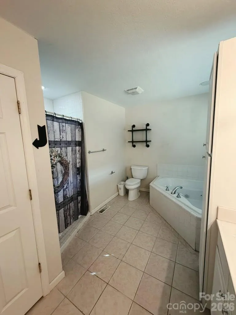 365 Wildlife Club Lane Taylorsville NC 28681