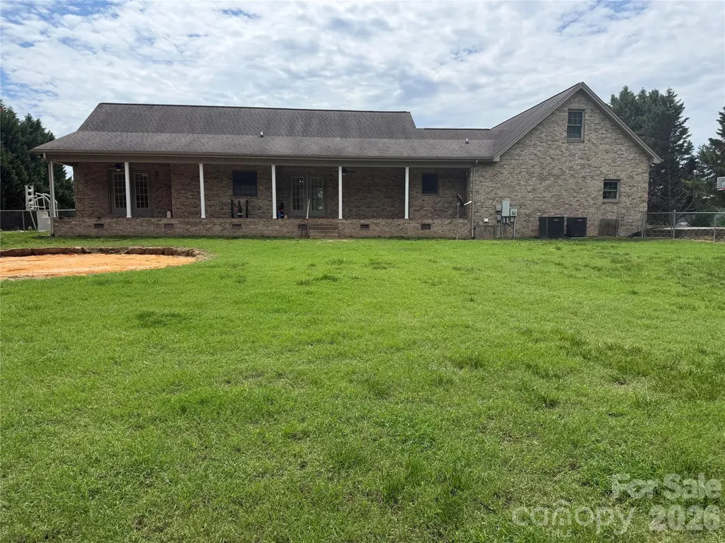 365 Wildlife Club Lane Taylorsville NC 28681