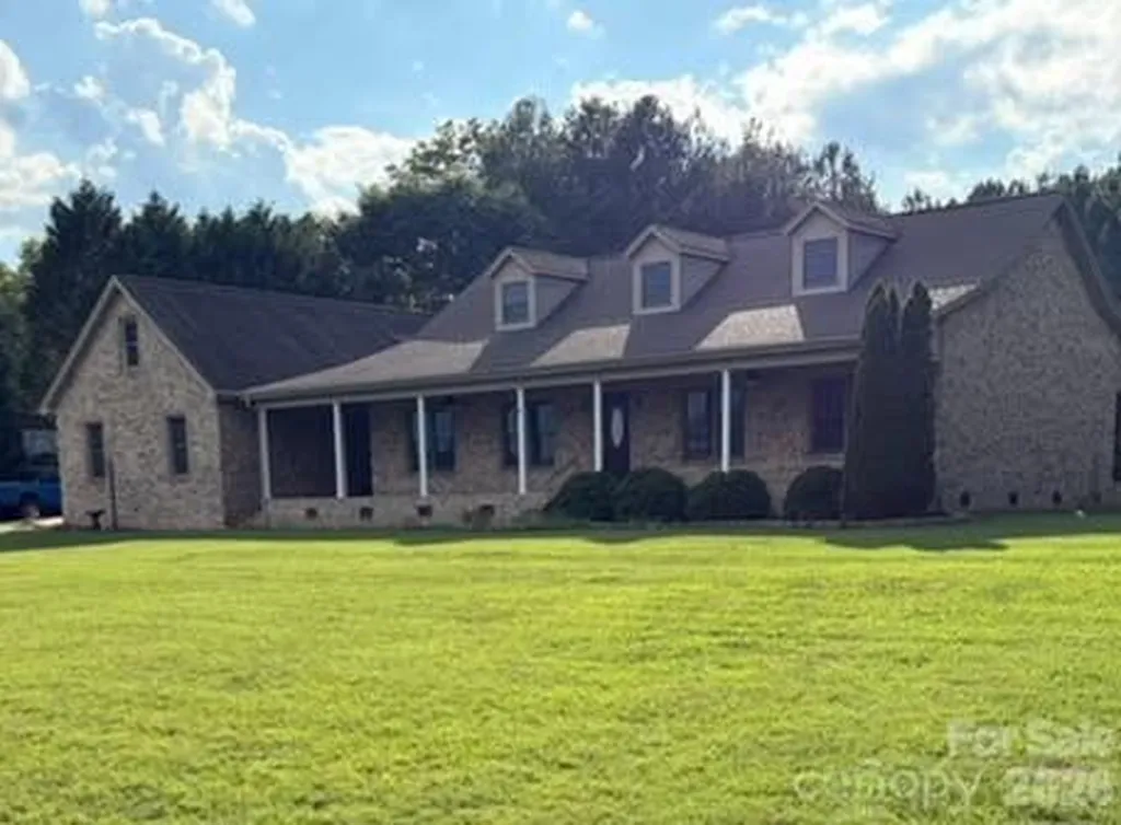 365 Wildlife Club Lane Taylorsville NC 28681