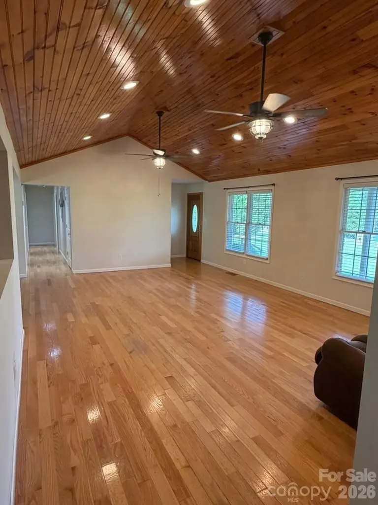 365 Wildlife Club Lane Taylorsville NC 28681