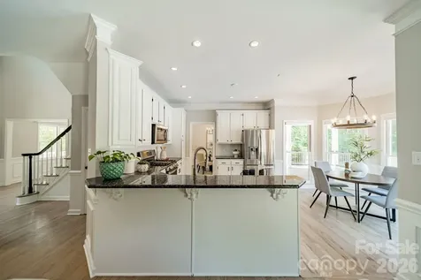 7240 Cobblecreek Drive Matthews NC 28104