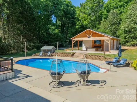 7240 Cobblecreek Drive Matthews NC 28104