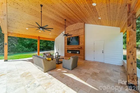 7240 Cobblecreek Drive Matthews NC 28104