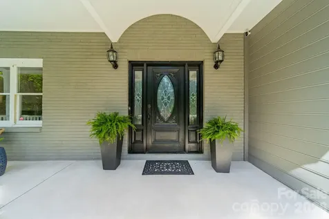 7240 Cobblecreek Drive Matthews NC 28104