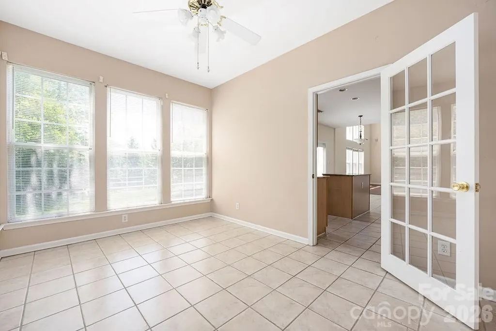 9512 Autumn Applause Drive Charlotte NC 28277