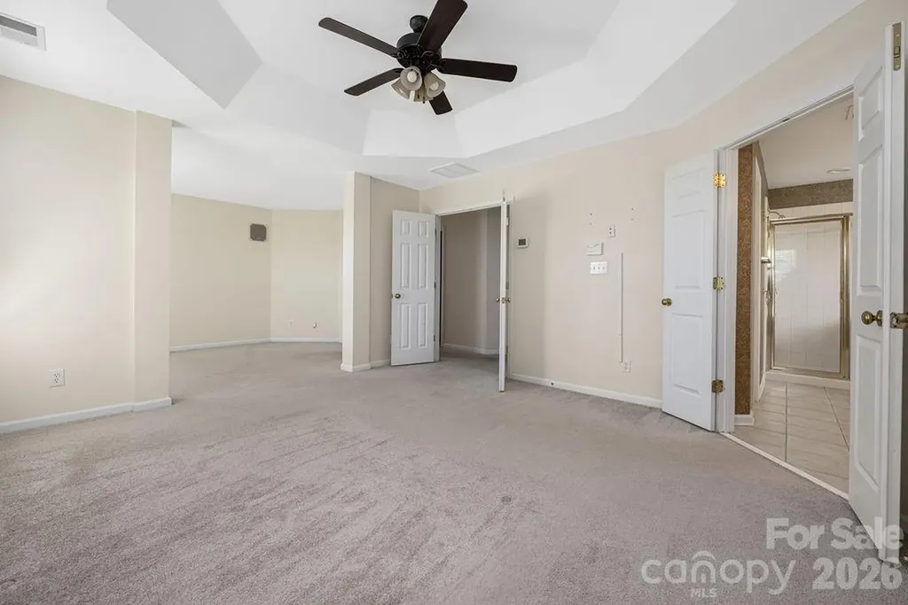 9512 Autumn Applause Drive Charlotte NC 28277