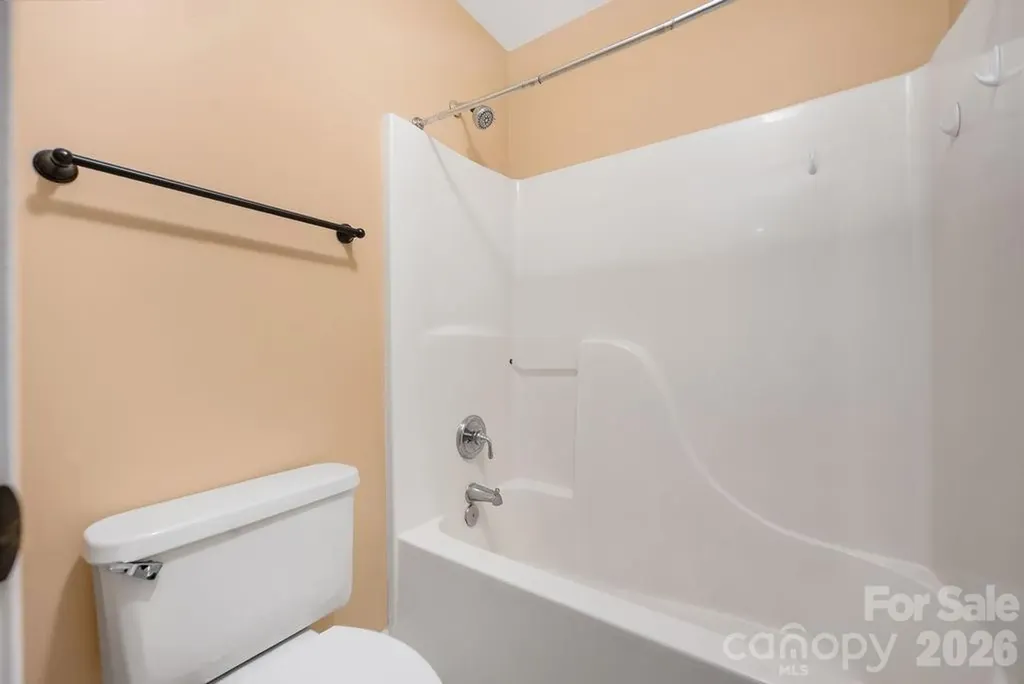 9512 Autumn Applause Drive Charlotte NC 28277