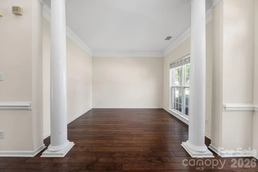 9512 Autumn Applause Drive Charlotte NC 28277