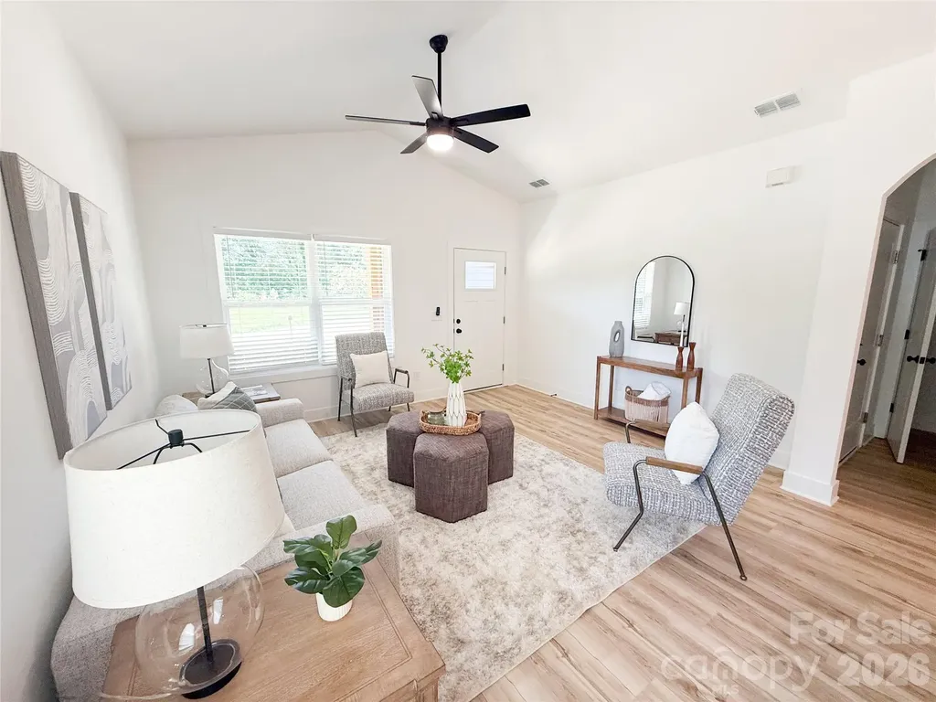 707 Robin Avenue Kannapolis NC 28081