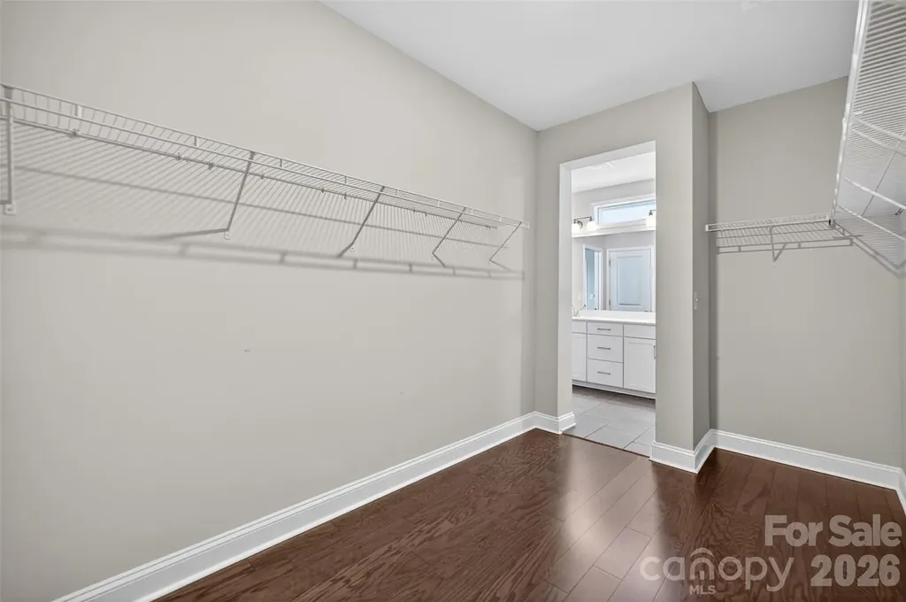 6318 Southgrove Street Charlotte NC 28277