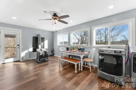 337 Town Mountain Road Hayesville NC 28904