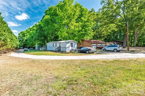 145 Nathaniel Lane Kannapolis NC 28081