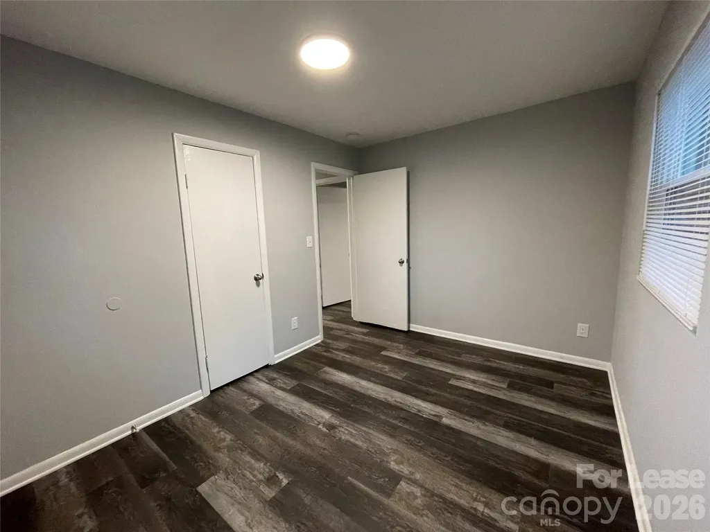 2815 Ravencroft Drive Charlotte NC 28208