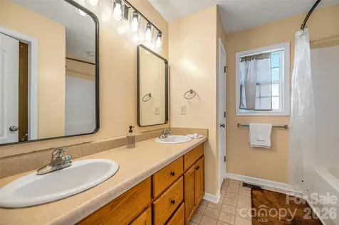 158 Autumn Woods Drive Kings Mountain NC 28086