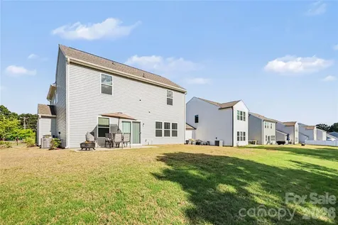 1215 Zettie Avenue Kannapolis NC 28083