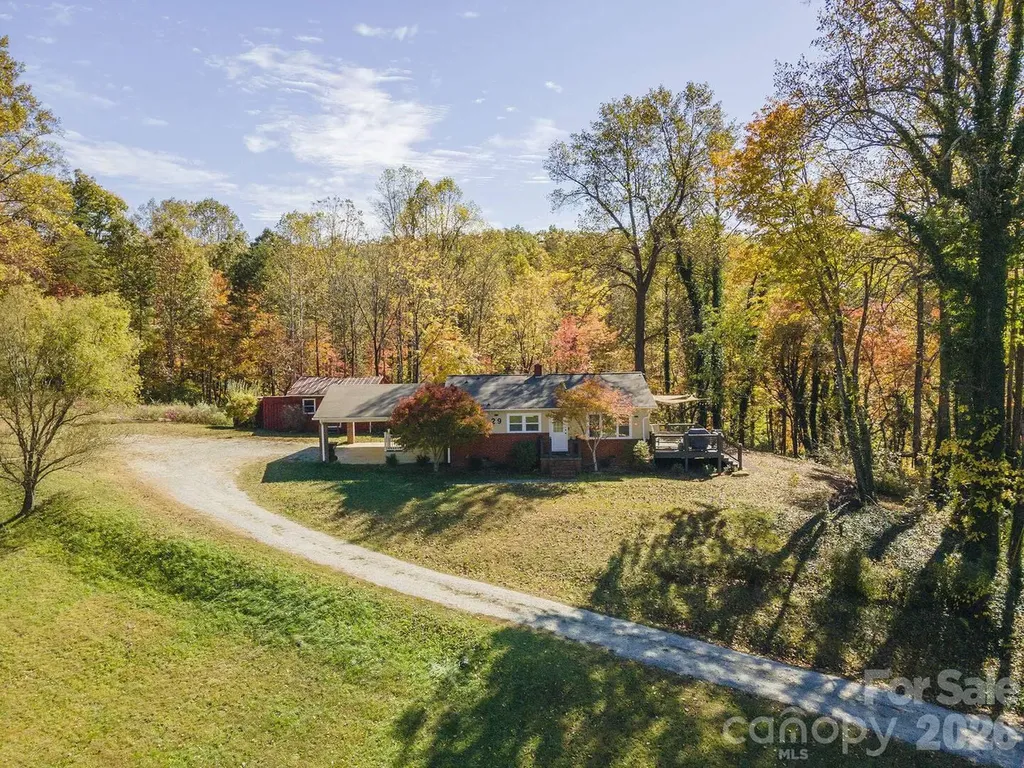 Old Fort NC, 29 Friendly Drive