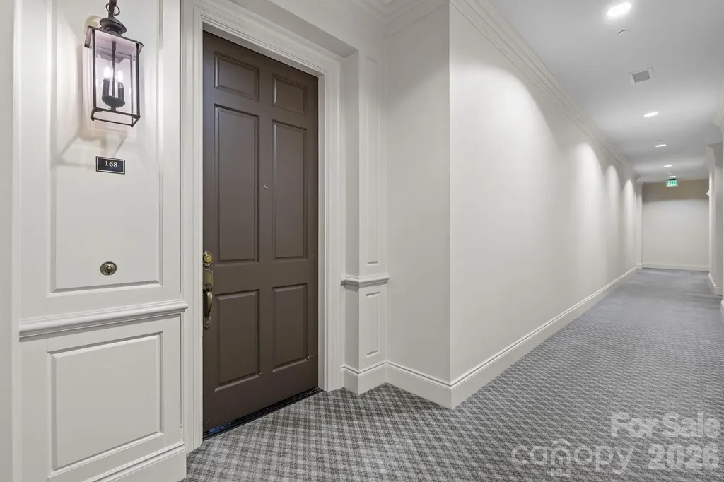 168 Cherokee Road Charlotte NC 28207