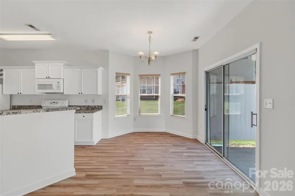 336 Doughton Lane Charlotte NC 28217