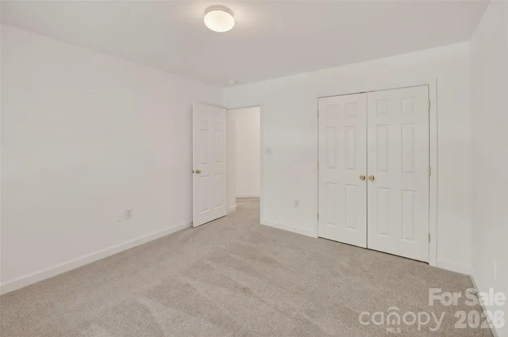 336 Doughton Lane Charlotte NC 28217