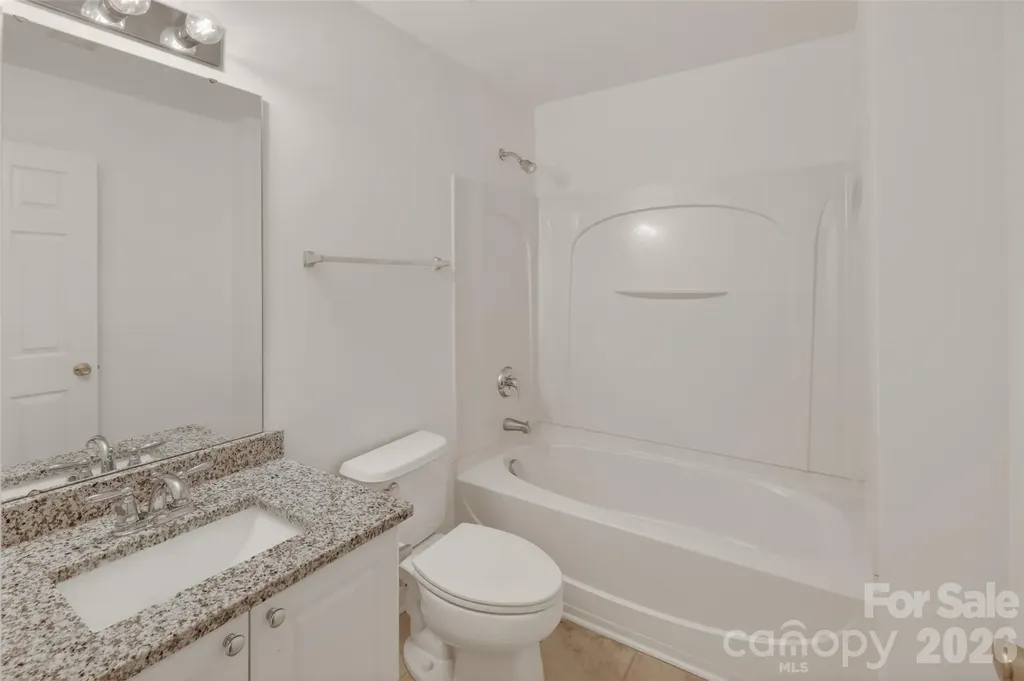 336 Doughton Lane Charlotte NC 28217