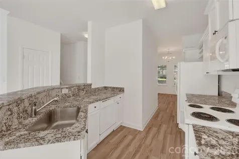 336 Doughton Lane Charlotte NC 28217