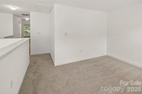 336 Doughton Lane Charlotte NC 28217