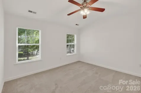 336 Doughton Lane Charlotte NC 28217