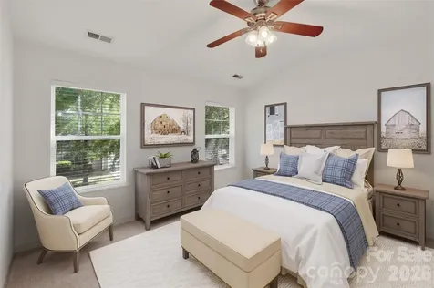 336 Doughton Lane Charlotte NC 28217