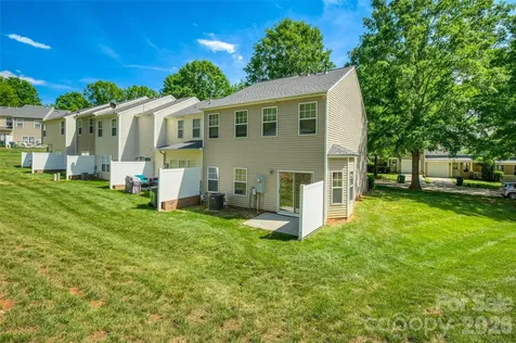 336 Doughton Lane Charlotte NC 28217