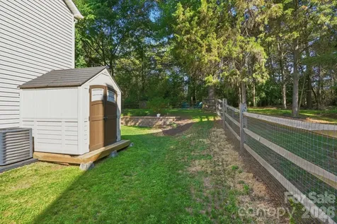 11519 Withers Mill Drive Charlotte NC 28278