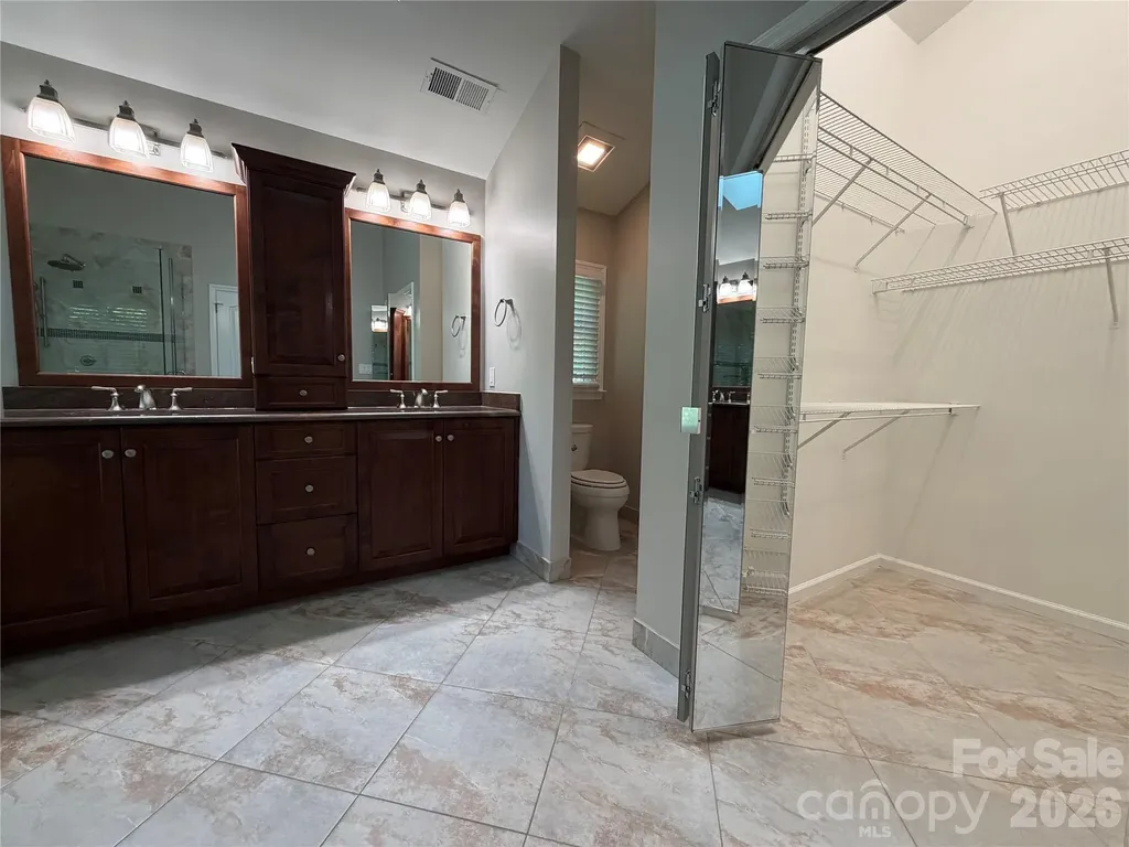 4714 Avonwood Lane Charlotte NC 28270