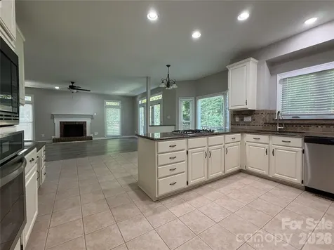 4714 Avonwood Lane Charlotte NC 28270