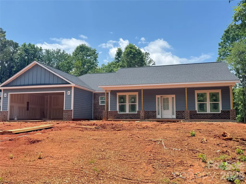 612 Central Drive Statesville NC 28677