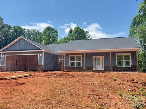 612 Central Drive Statesville NC 28677