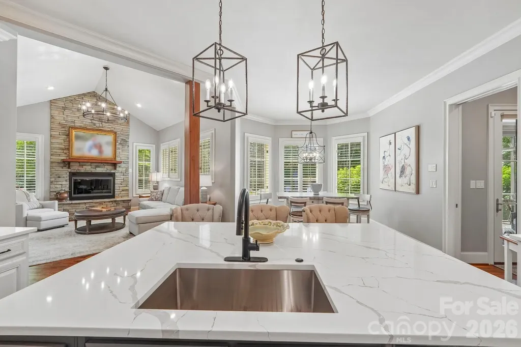 8905 Whirlaway Lane Waxhaw NC 28173