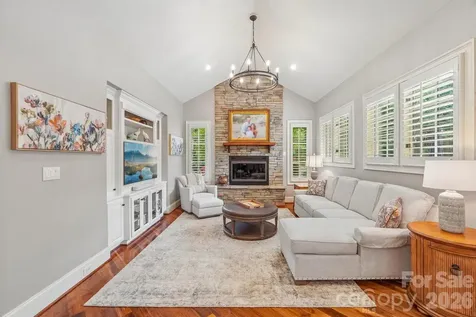 8905 Whirlaway Lane Waxhaw NC 28173